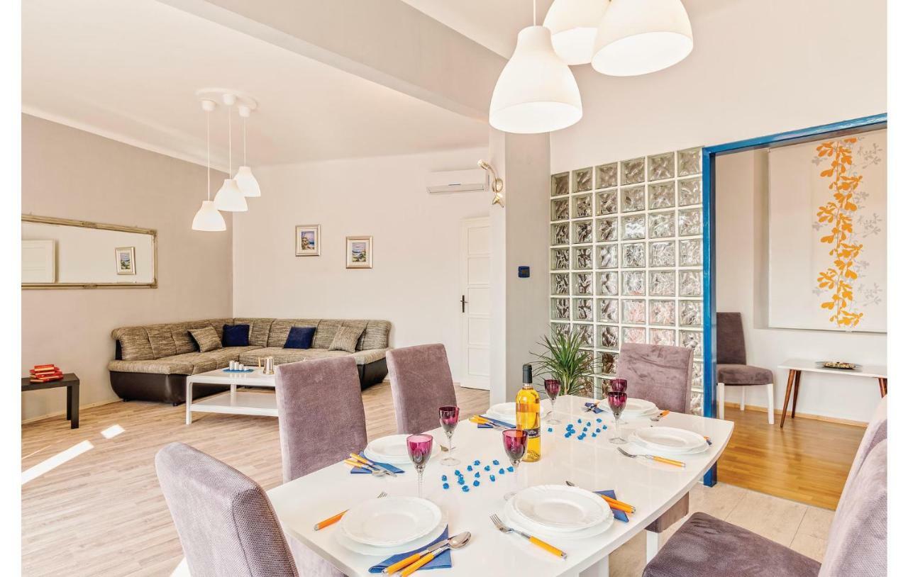 Apartment Riviera Пула Экстерьер фото